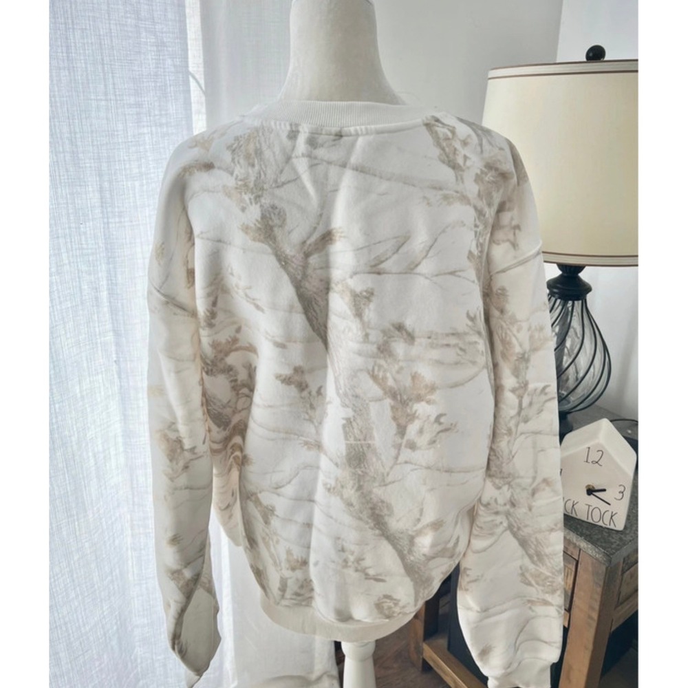 Comfrt Collection Camo Oversized Sweatshirt & Sweatpant Set Size Med - Picture 6 of 14
